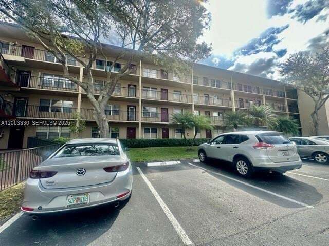 Building Photo - 801 SW 133rd Terrace