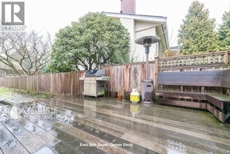Building Photo - 6550 Dunbar St