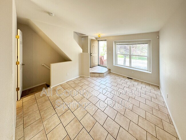 Building Photo - 1949 Bristlecone Dr