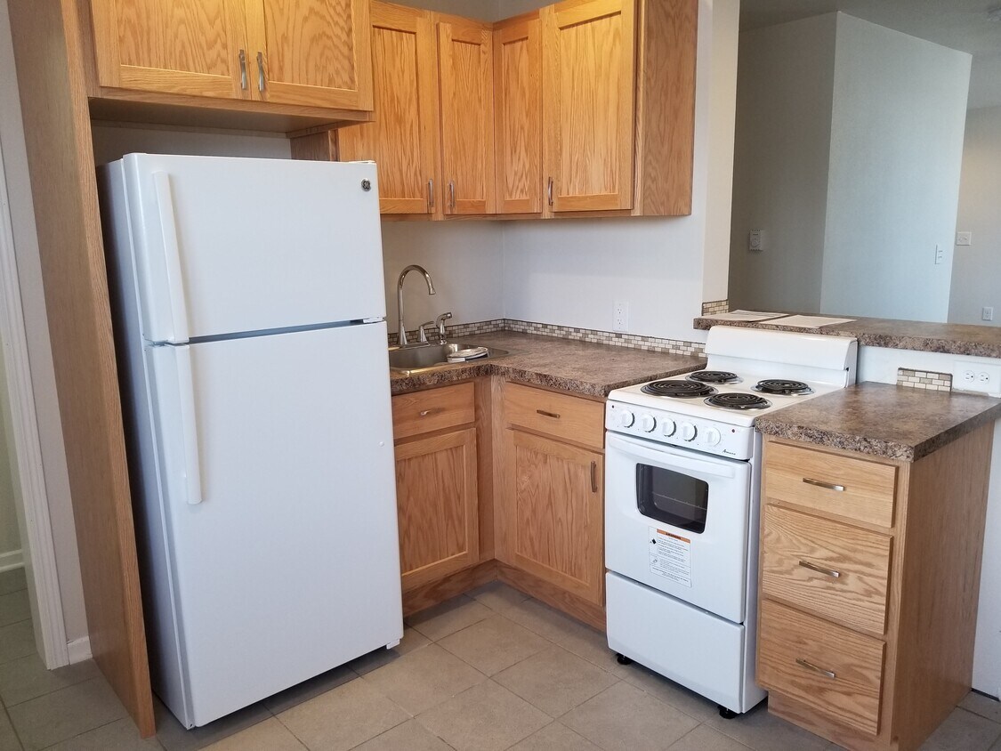 426 S Central Ave Unit 3, Marshfield, WI 54449 Apartments in Marshfield, WI