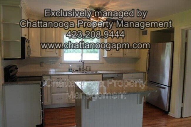 Foto del edificio - 6923 Hickory View Ln