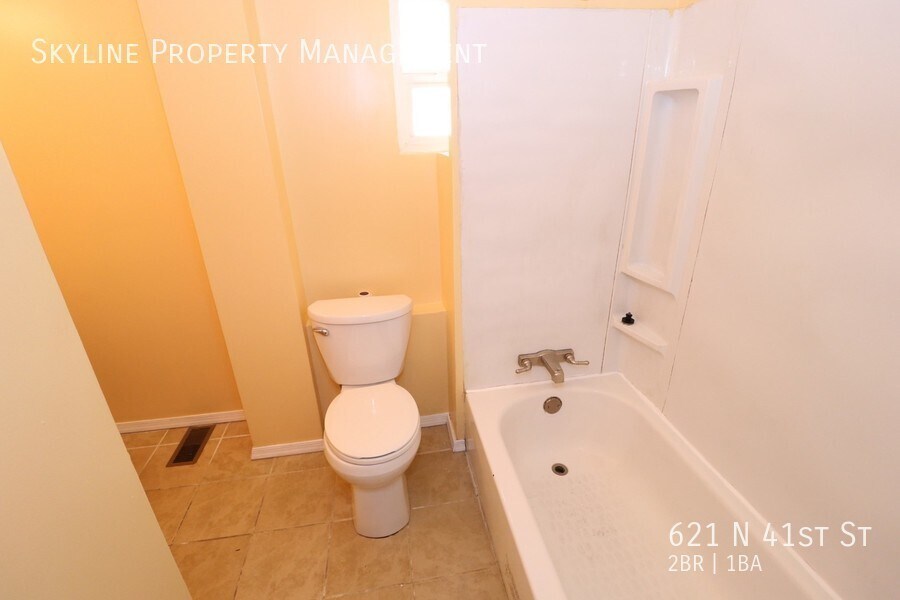 Primary Photo - Charming 2 Bedroom Home in Mantua!!