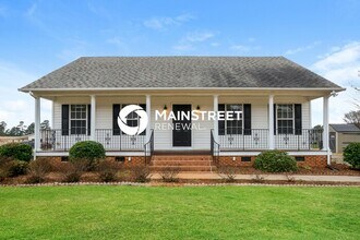 Building Photo - 86 Sommerset Dr