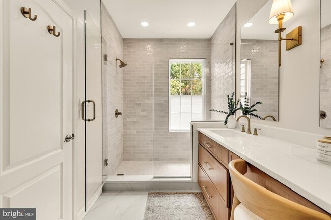 Foto del edificio - 6747 Applemint Ln