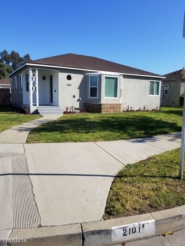 Primary Photo - 3 br, 2 bath House - 2101 Easton St.