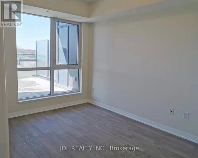 Building Photo - 50-450 Thomas Riley Rd