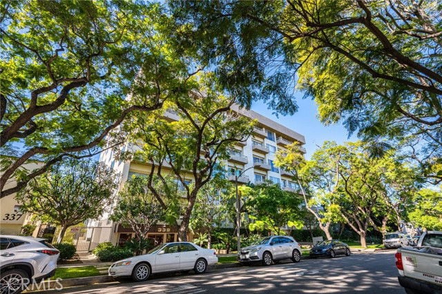 Foto del edificio - 339 N Palm Dr