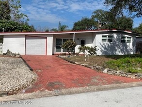 Building Photo - 22 Knollwood Dr