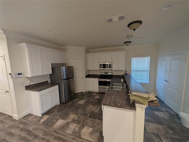 Foto del edificio - 2550 Eugene St