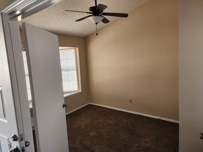 Foto del edificio - 1612 Scottsdale Dr