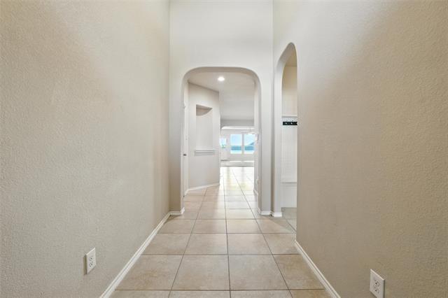 Foto del edificio - 9212 Flying Eagle Ln