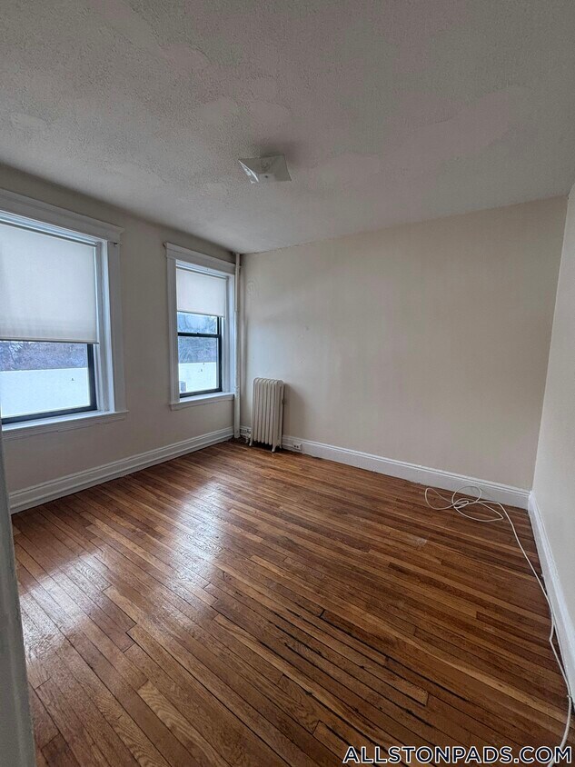 Foto del edificio - 1144 Commonwealth Ave