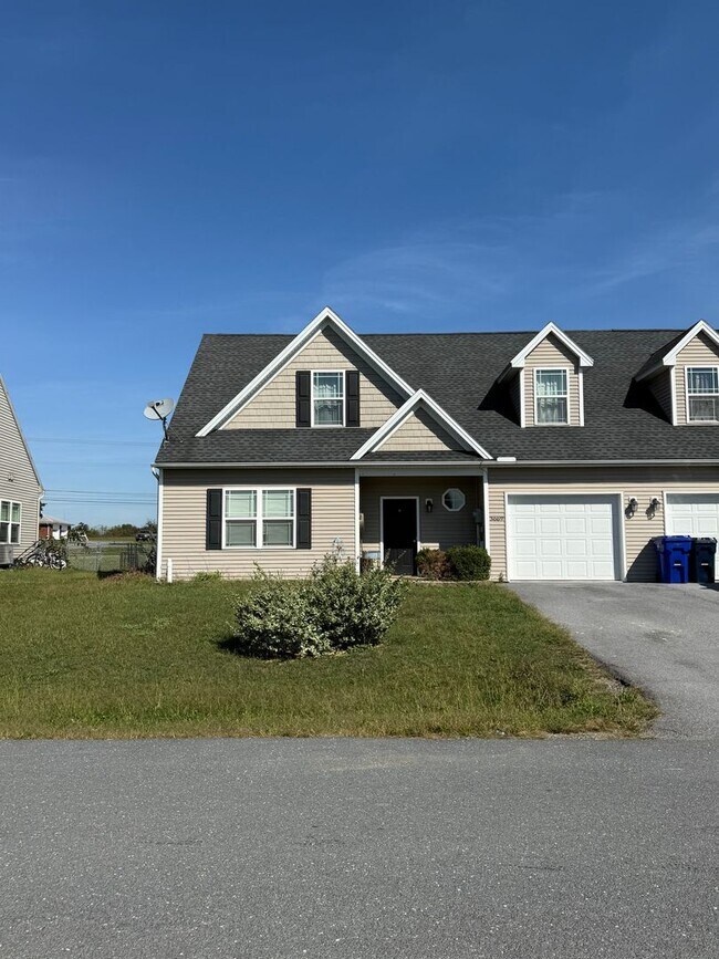 Foto del edificio - 3669 Oakley Ln