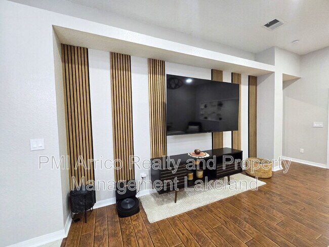 Foto del edificio - 3541 Harbor Cir NW