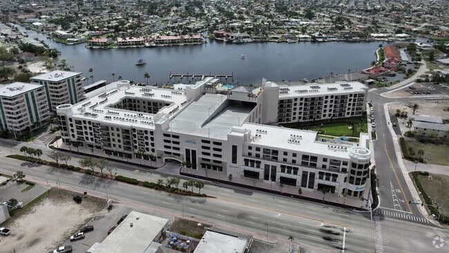  - Bimini Square Apartments