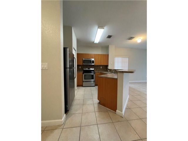 Building Photo - 33068 SW 81st Terrace