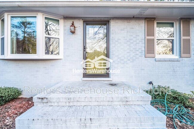 Foto del edificio - 12666 Fawn Ln