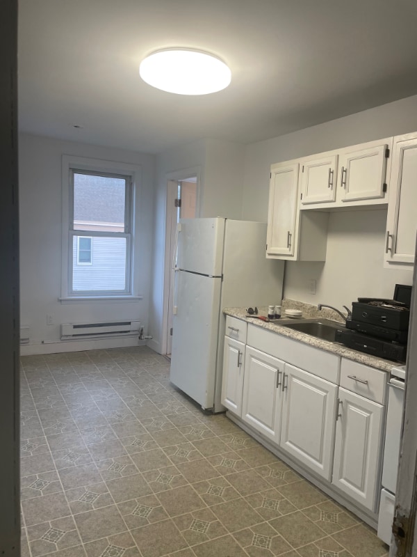 Building Photo - 24 Mechanic St