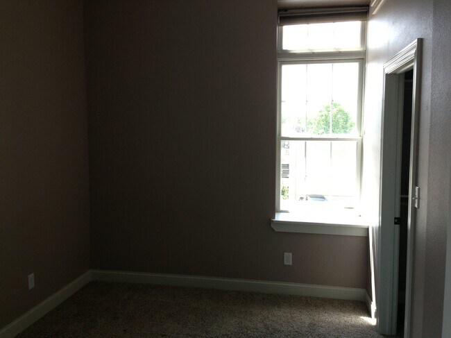 Foto del edificio - 125 Main St