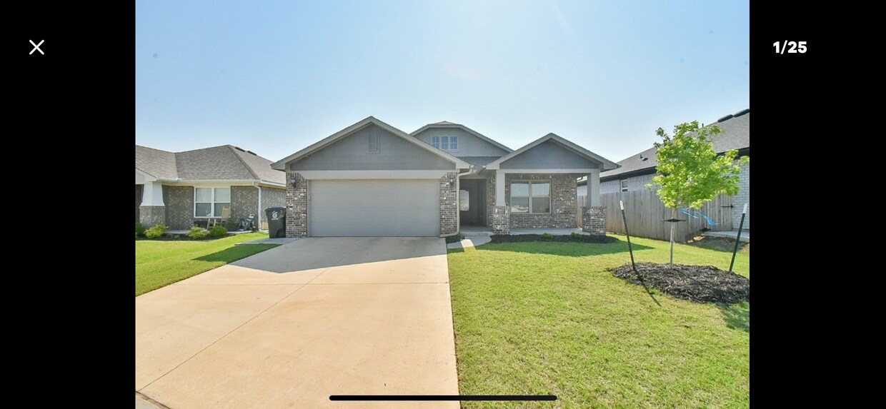 Primary Photo - 15700 Potomac Dr