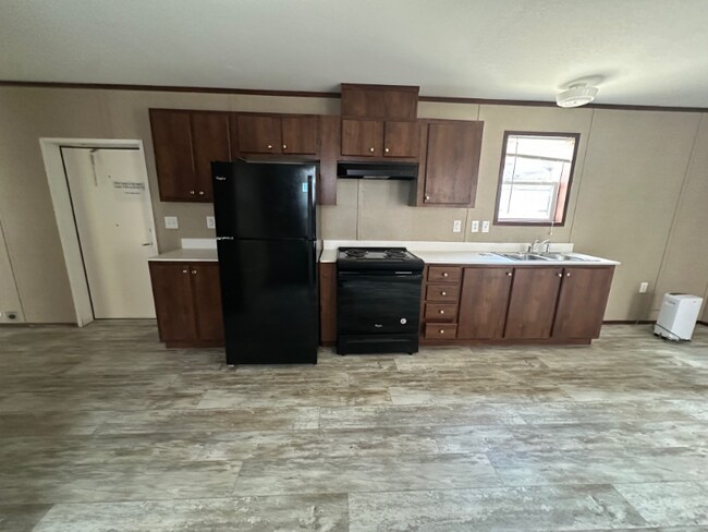 Foto del edificio - 117 Farrell Ln