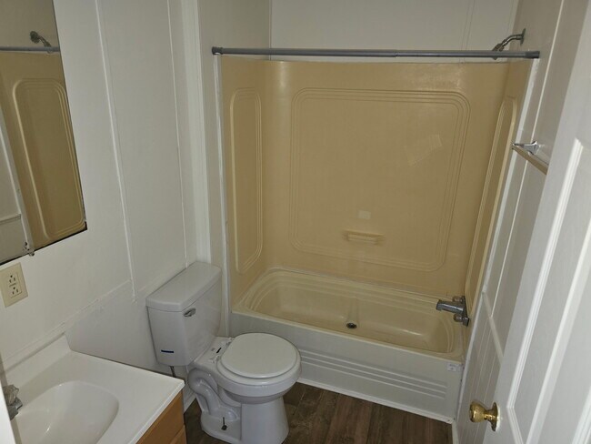 Foto del edificio - 926 Hollywood Dr