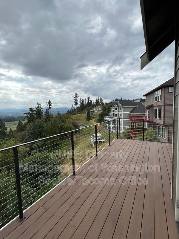 Foto del edificio - 16801 140th Ave E