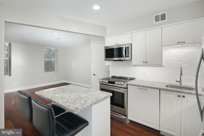 Foto del edificio - 927 Bainbridge St