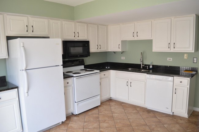 Foto del edificio - 1724 N Marywood Ave