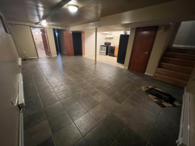 Photo - 7922 S Wood St (Chicago, IL) Apartment