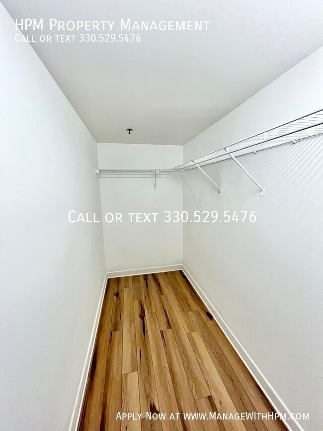 Foto del edificio - 1133 W 9th St