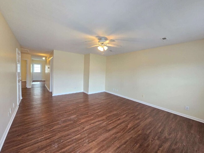 Building Photo - 273 Executive Ave