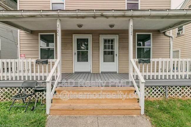 Building Photo - 3724 W 41st St