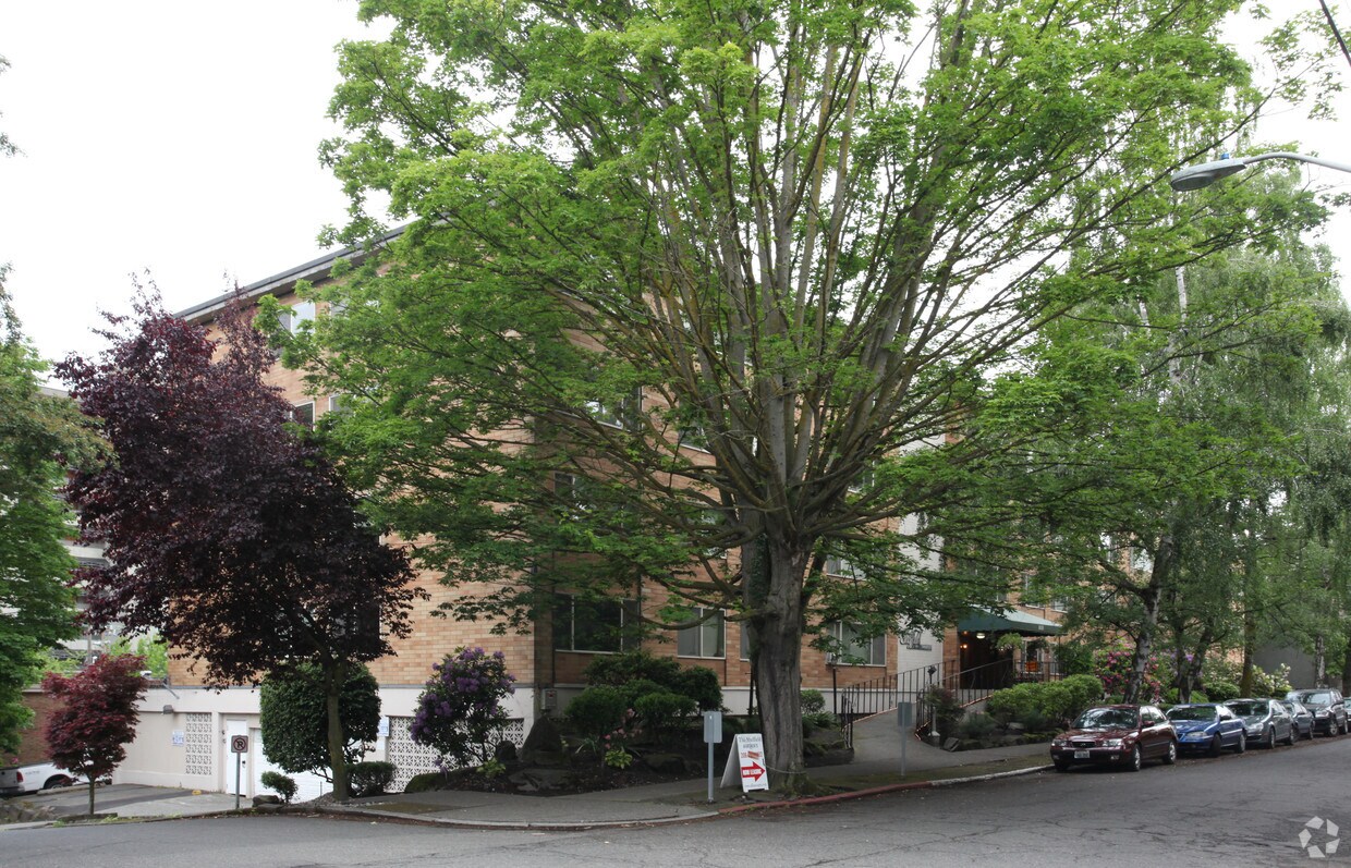 Sheffield Apartments Apartments in Seattle, WA