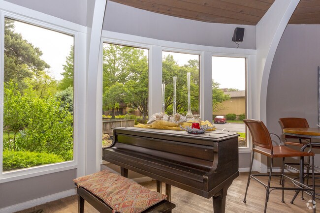 Clubhouse - Villa Medici Apartments