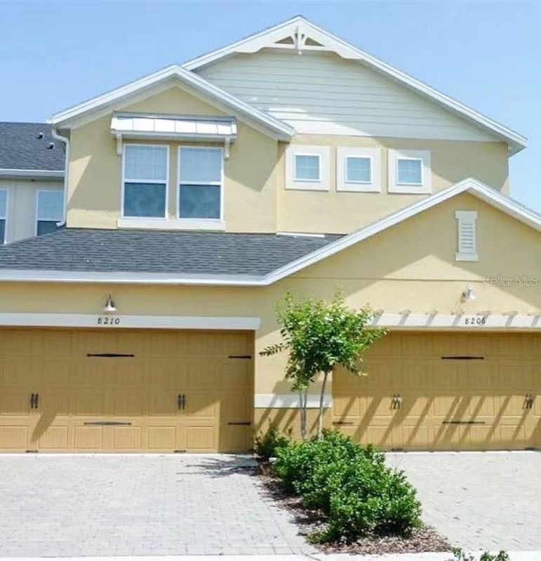 Foto principal - 8210 Mystic View Way