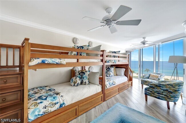 Foto del edificio - 4041 Gulf Shore Blvd N