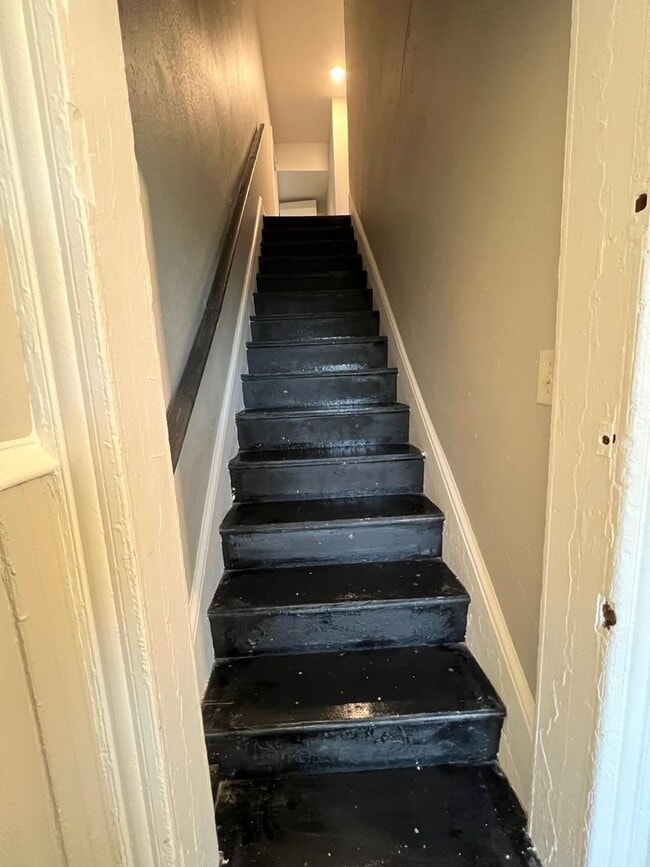 Photo - 501 Rugby Rd Apartment