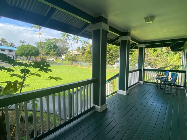 Building Photo - Hawaiian Paradise Park