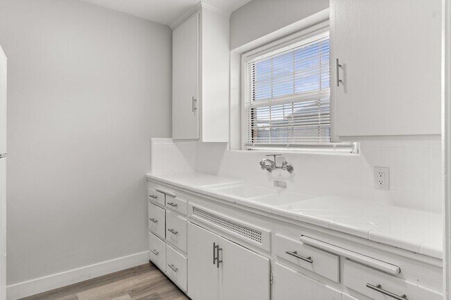 Foto del edificio - 801 St Louis Ave