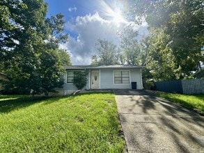 Building Photo - 3450 Harrow Ln