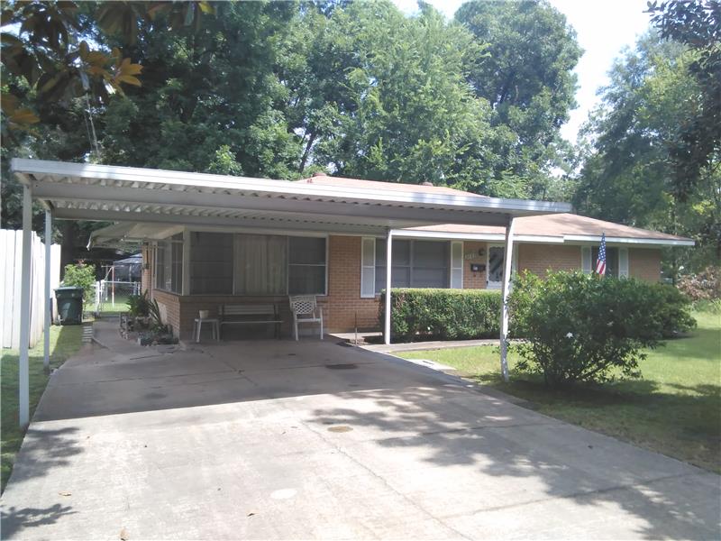 Foto principal - 3723 Lionel St