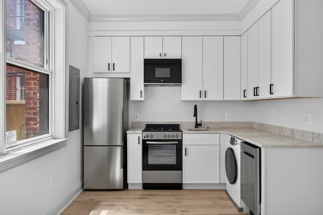 Foto del edificio - 311 East Capitol St SE