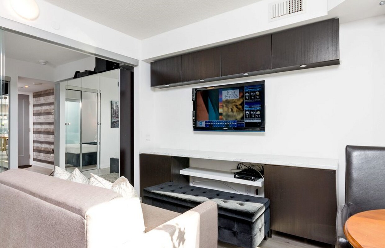 Foto del edificio - 125 Ashland Pl