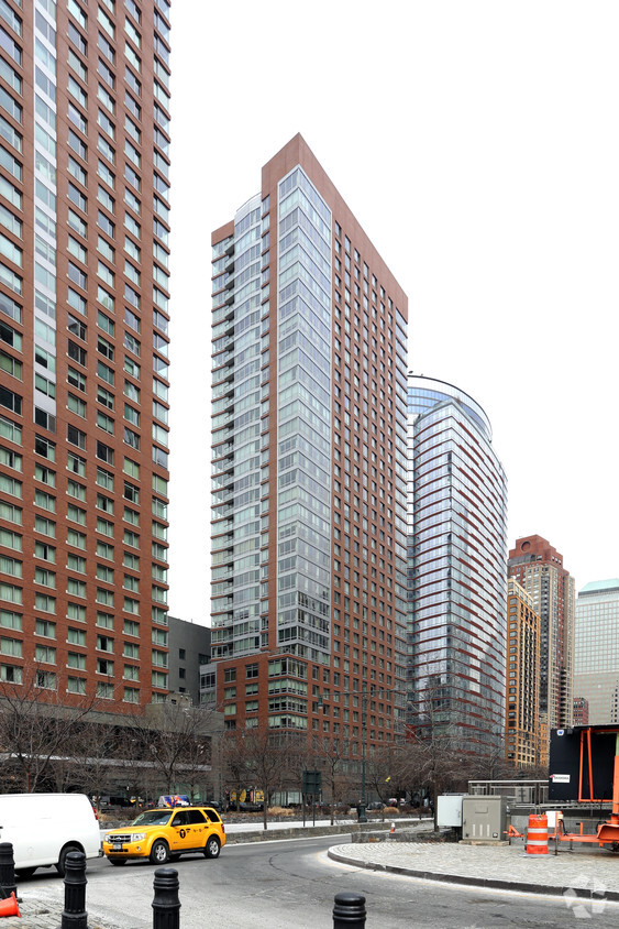 Primary Photo - Millennium Tower Residences