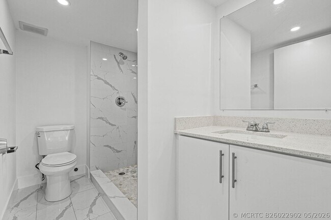 Foto del edificio - 9227 SW 87th Ave