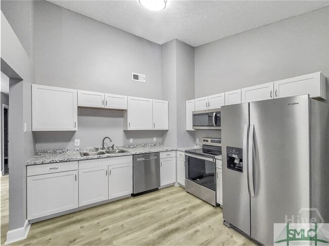 Building Photo - 66 Egret Cir