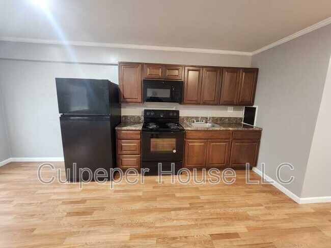 Foto del edificio - 2854 W Sylvania Ave