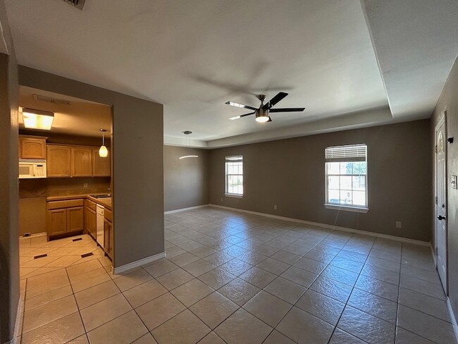 Building Photo - 9804 Cantera Ct
