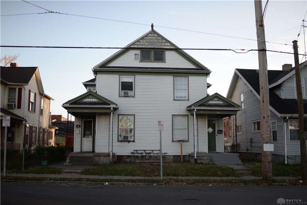 820-822 HUFFMAN - 820-822 HUFFMAN